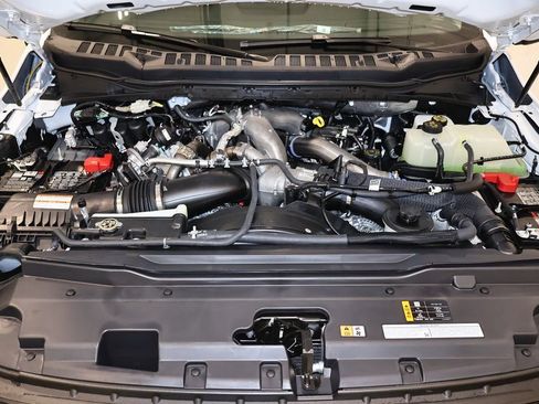 New 2026 Ford F550 4x4 Regular Cab Super Duty image 25