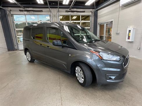 Used 2022 Ford Transit Connect XLT FWD image 7