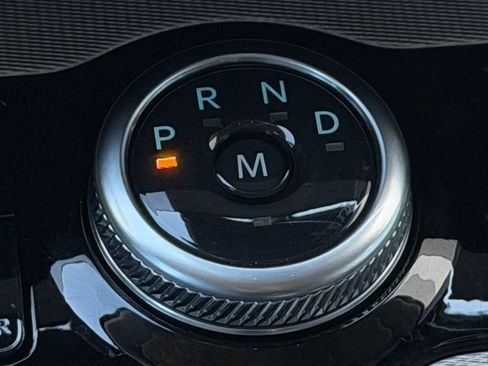 New 2025 Ford Expedition Active image 37