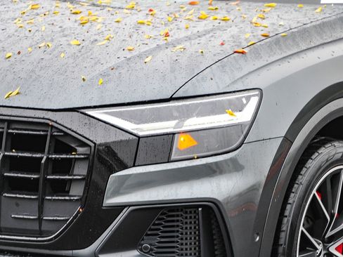 Used 2021 Audi Q8 Premium Plus w/ Premium Plus Package image 8