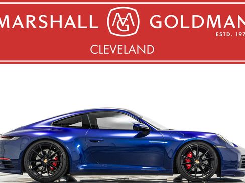 Used 2022 Porsche 911 Carrera RWD image 1