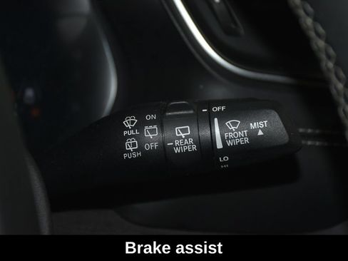 Used 2023 Jeep Grand Cherokee L Limited AWD/4WD image 16