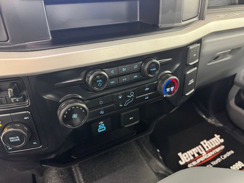 Used 2024 Ford F250 XL w/ 360-Degree Camera Package image 18