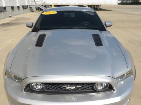 Used 2014 Ford Mustang GT w/ Equipment Group 301A RWD image 4