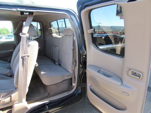 Used 2000 Toyota Tundra SR5 RWD image 18