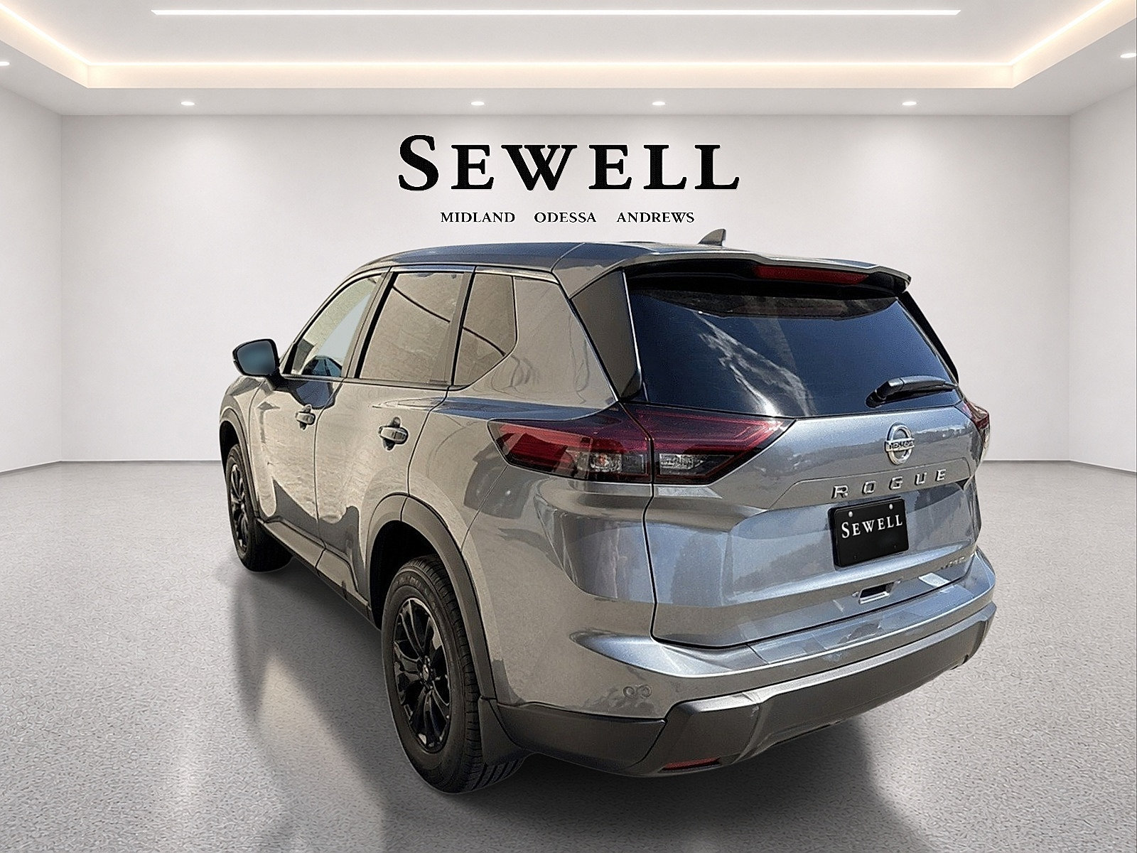 Used 2025 Nissan Rogue SV AWD/4WD image 5