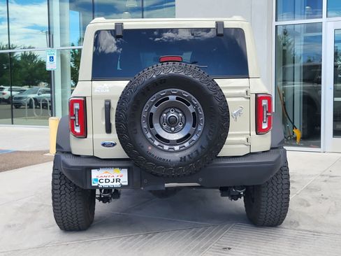Used 2025 Ford Bronco Badlands AWD/4WD image 6