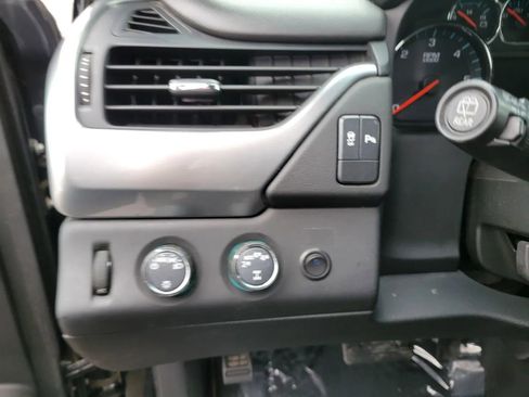 Used 2020 Chevrolet Tahoe 4WD image 23
