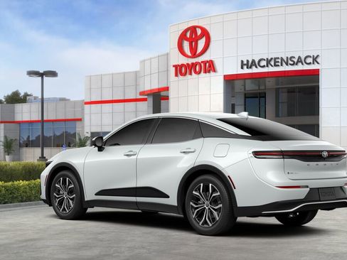 New 2026 Toyota Crown XLE image 6