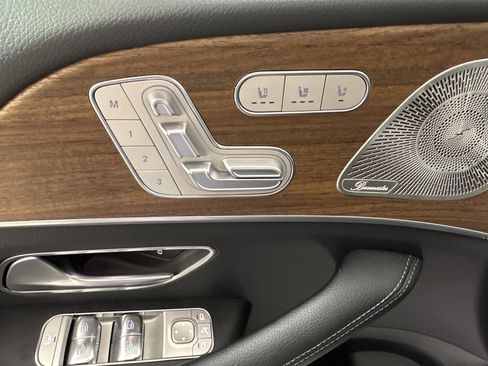 New 2026 Mercedes-Benz GLS 450 4MATIC image 10