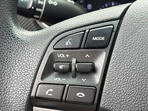 Used 2019 Hyundai Tucson Value AWD/4WD image 19