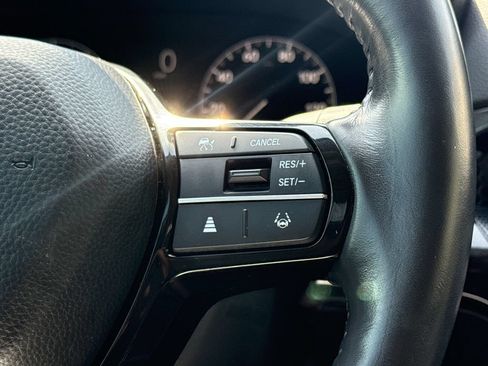 Used 2023 Honda CR-V EX-L image 28