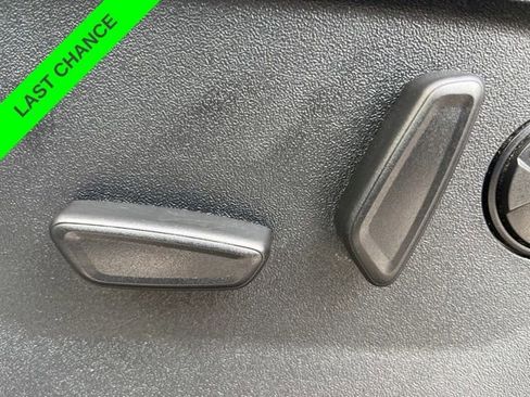 Used 2023 Ford F350 Lariat w/ Tow Technology Package image 13