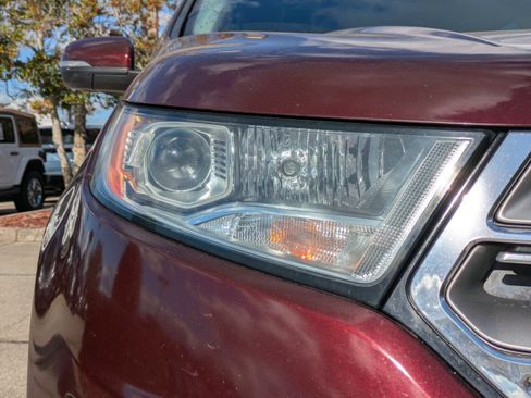 Used 2017 Ford Edge SEL w/ Equipment Group 201A image 10