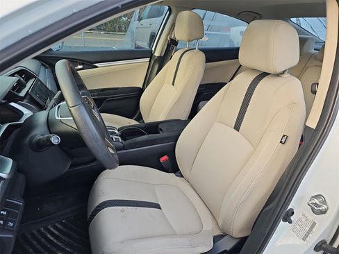 Used 2018 Honda Civic EX image 13
