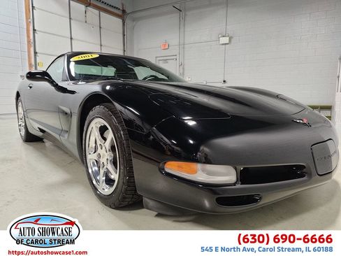 Used 2001 Chevrolet Corvette Convertible w/ Preferred Equipment Group2 RWD image 1