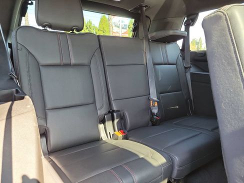 Used 2023 Chevrolet Tahoe RST AWD/4WD image 22