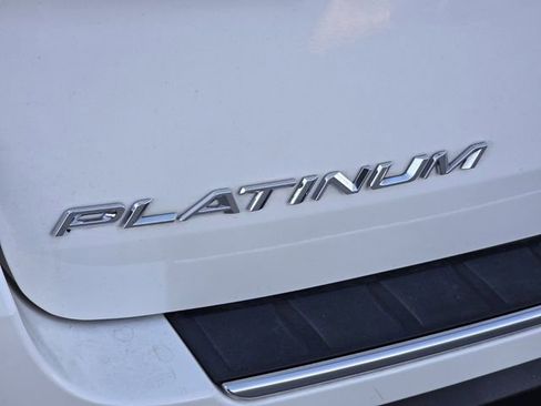 Used 2021 Ford Explorer Platinum w/ Equipment Group 601A image 8