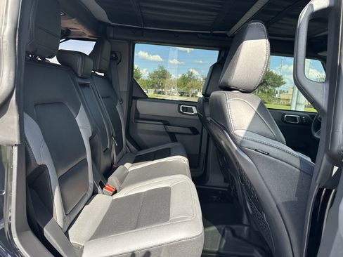 Used 2024 Ford Bronco Big Bend image 22