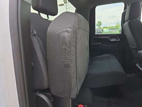 Used 2024 Chevrolet Silverado 2500 LT AWD/4WD image 99