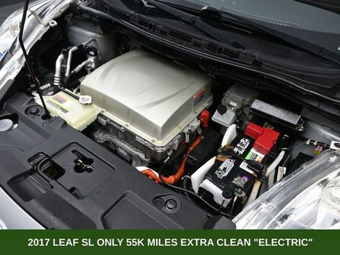 Used 2017 Nissan Leaf SL w/ Premium Package image 42