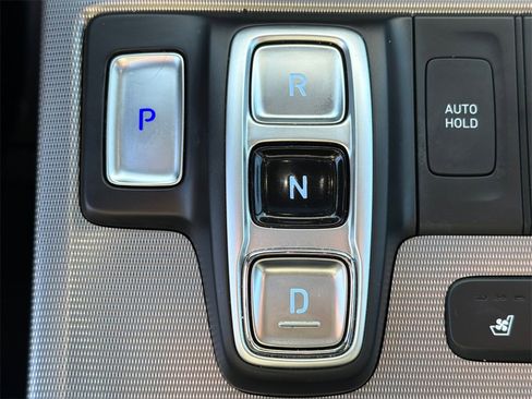 Used 2023 Hyundai Palisade Calligraphy image 32