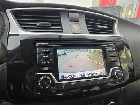 Used 2016 Nissan Sentra SV image 25