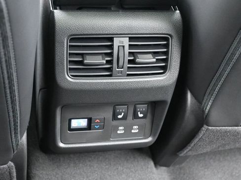New 2026 Nissan Rogue Platinum w/ Tech Package AWD/4WD image 16