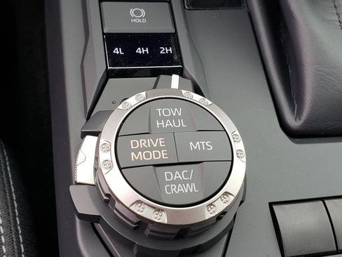 New 2025 Toyota Tacoma TRD Off-Road image 19