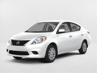 Used 2012 Nissan Versa SV FWD video 1