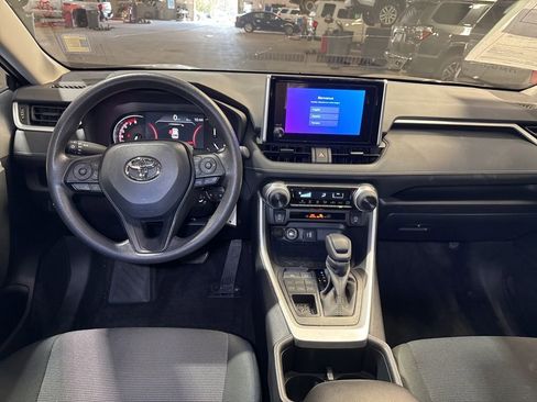 Used 2025 Toyota RAV4 LE image 20