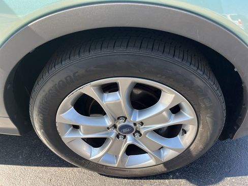 Used 2013 Ford Escape SEL image 41