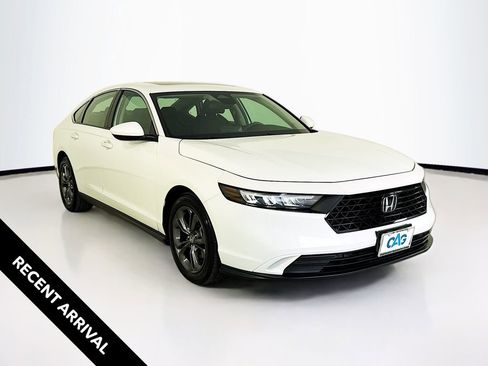 Used 2023 Honda Accord EX image 1