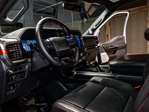 Used 2025 Ford F150 Raptor image 16