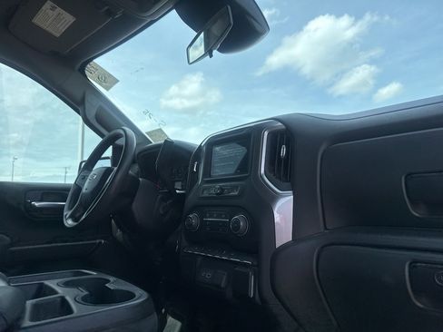 Used 2022 Chevrolet Silverado 1500 Custom RWD image 26