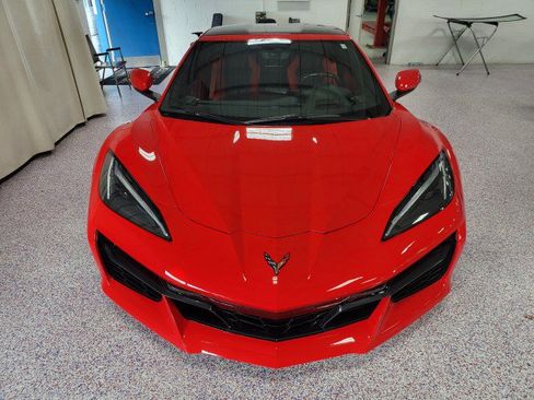 Used 2023 Chevrolet Corvette Z06 image 3