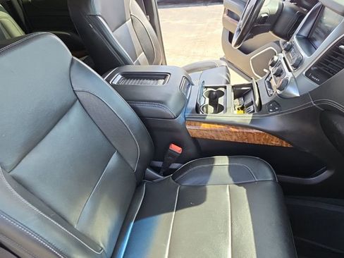 Used 2020 Chevrolet Suburban Premier w/ Max Trailering Package image 32