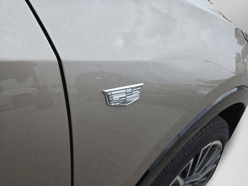 Certified 2024 Cadillac XT4 Sport w/ Active Safety Package AWD/4WD image 36