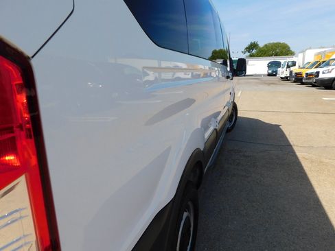 Used 2018 Ford Transit 350 XL RWD image 10
