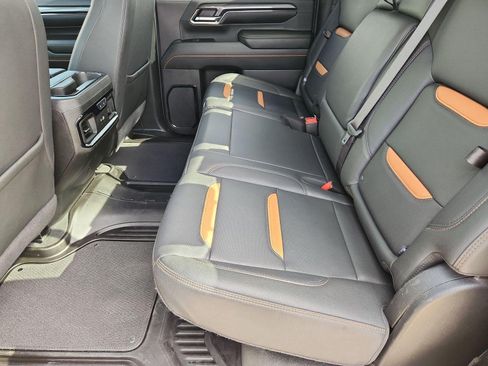 Certified 2024 GMC Sierra 2500 AT4 w/ AT4 Premium Plus Package AWD/4WD image 25