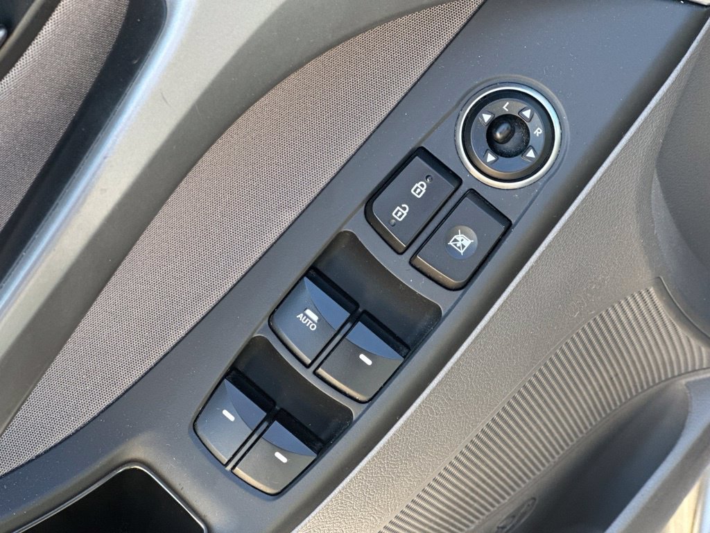 Used 2016 Hyundai Elantra SE w/ Option Group 02 FWD image 14