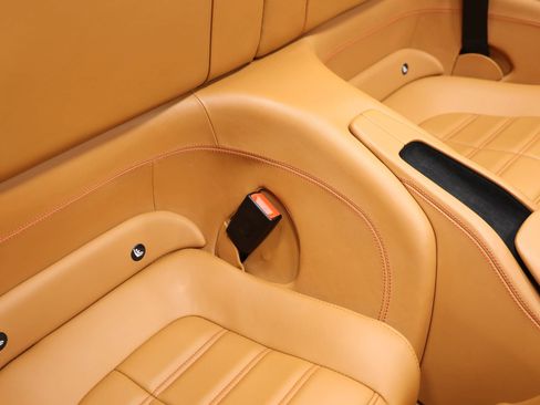 Used 2015 Ferrari California T image 74