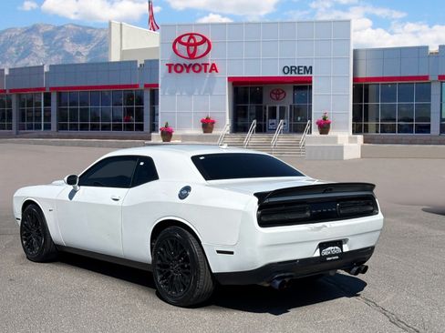 Used 2018 Dodge Challenger GT w/ Driver Convenience Group AWD/4WD image 6