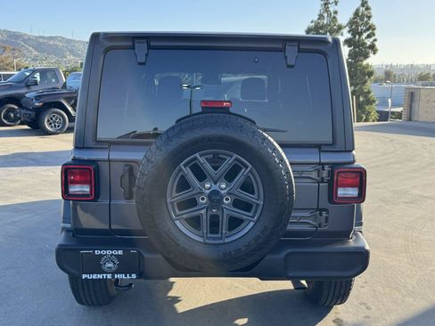 Certified 2025 Jeep Wrangler Unlimited Sport AWD/4WD image 6