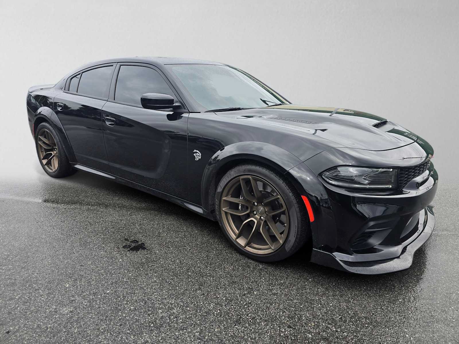 Used 2023 Dodge Charger SRT Hellcat w/ Harman/Kardon Audio Group RWD image 7