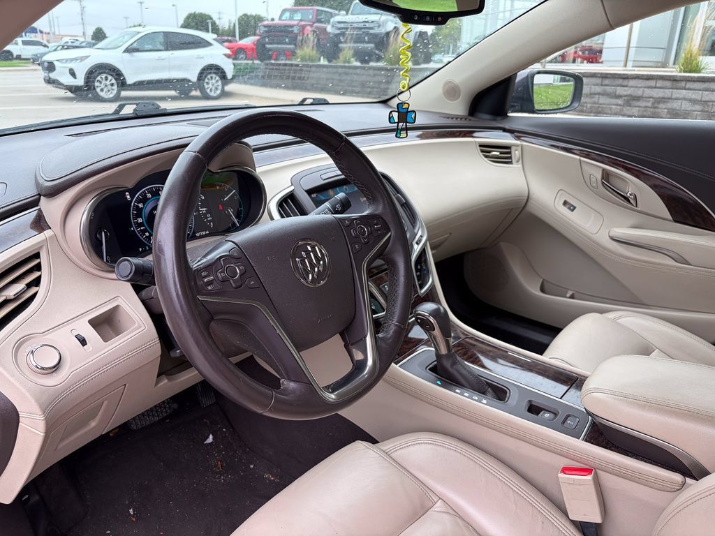 Used 2015 Buick LaCrosse Leather FWD image 9