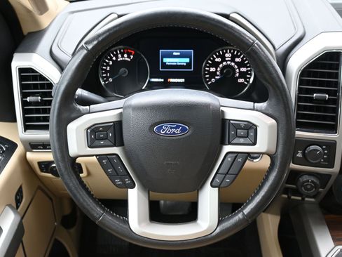 Used 2017 Ford F150 Lariat w/ Equipment Group 502A Luxury image 15