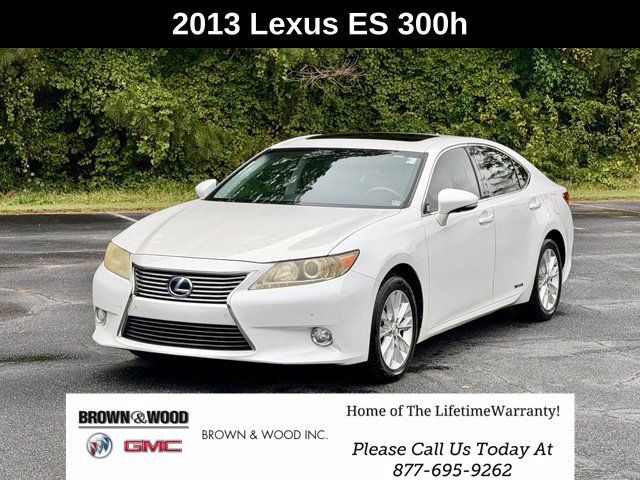Used 2013 Lexus ES 300h w/ Luxury Pkg FWD image 1