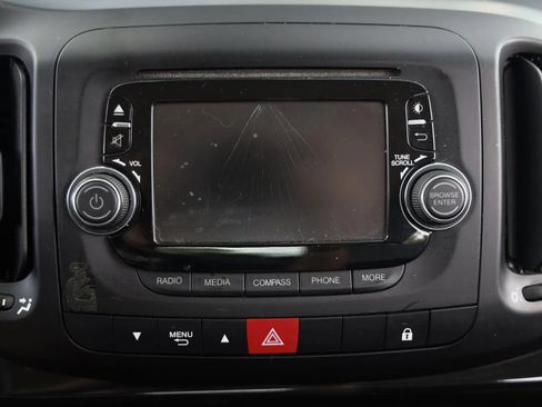 Used 2016 FIAT 500L Pop FWD image 30