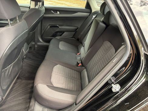 Used 2025 Kia K5 LXS image 35